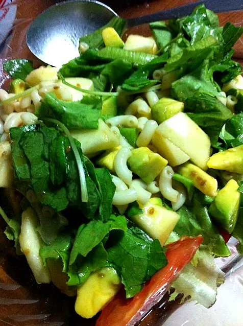 Avocado + Rocket Salad|Pim Patanasuthikulさん