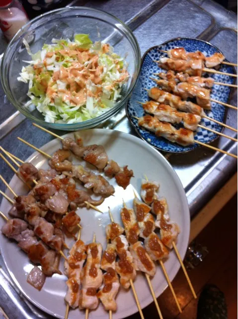 焼き鳥 塩味ベース サウザンドレッシング和え 梅肉和えも作りました|おかゆさんさん