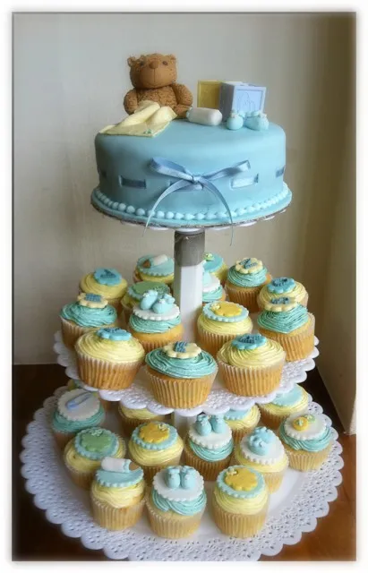 Baby Shower cake n cupcakes|Josephine Tanさん