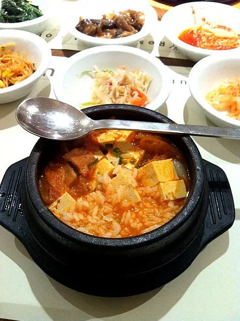 Snapdishの料理写真:Korean dish with kimchi, pork and tofu|Hanh Nguyenさん