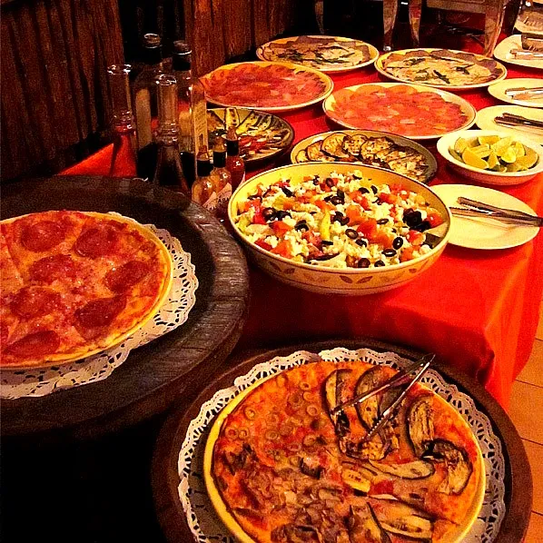 Party Buffet (Pizza, Salad, etc.)|Keiさん