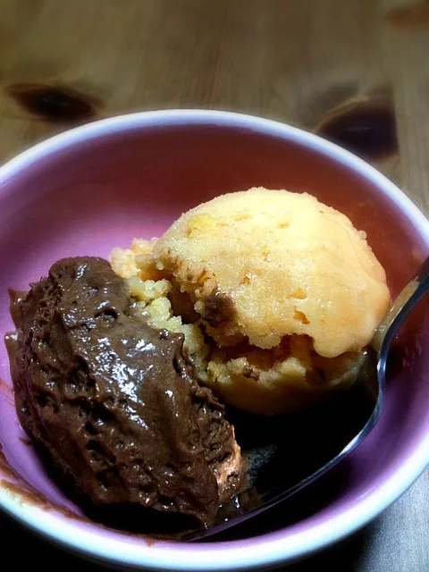 桃のアイスクリーム チョコムース添え|ちえさん