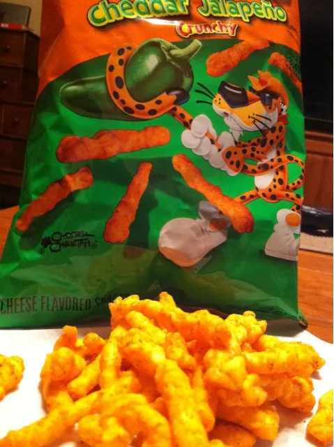 Cheetos chedder jalapeno|Nanaさん