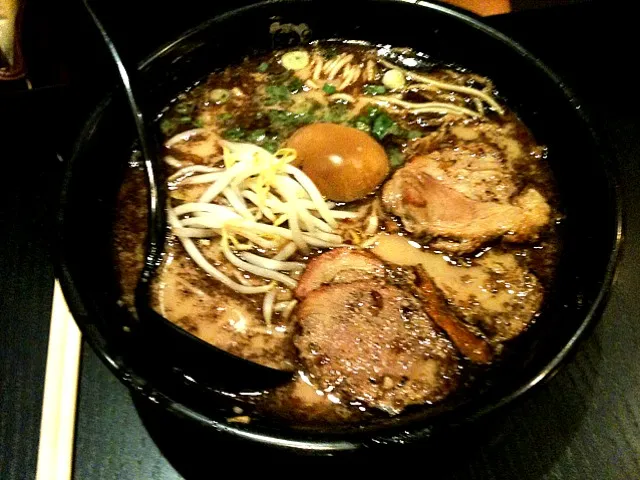 black charsiew ramen|starspeedさん