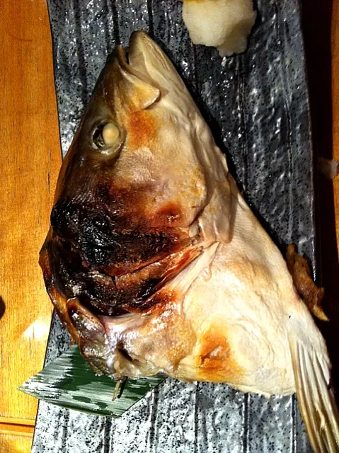 Snapdishの料理写真:お魚のかま焼き|kanaさん