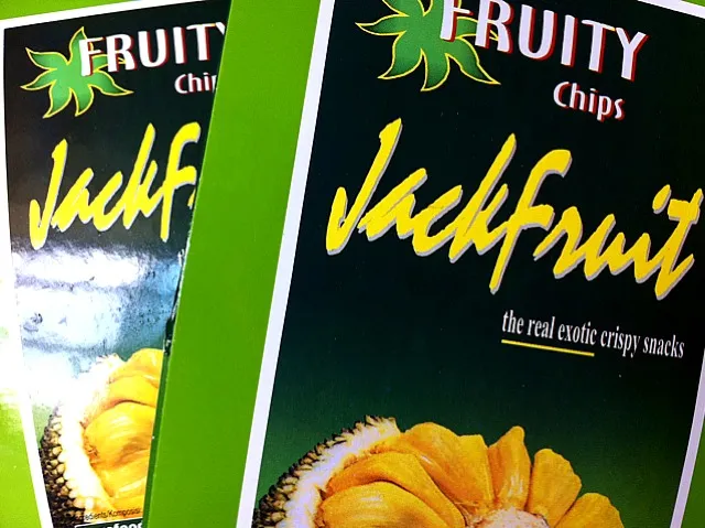 Jackfruit chips!|meeowwmeeowwさん