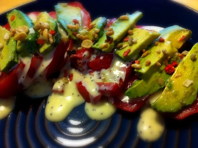 Salad. Garden fresh tomatoes and avocadoes with poppyseed dressing|jessさん