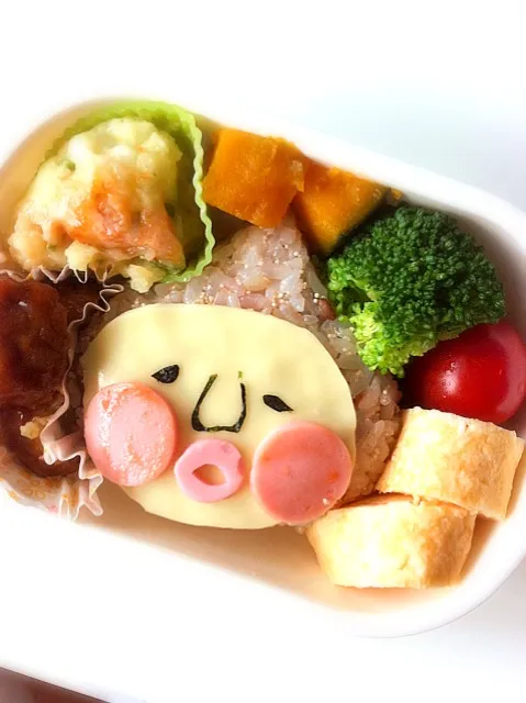 Snapdishの料理写真:年少さんのお弁当  こびとづかん|やました まみさん