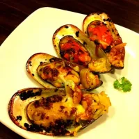 Snapdishの料理写真:Baked Mussels|sweetvoDkaさん