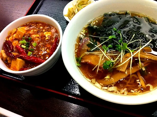 麻婆豆腐丼セット。食い過ぎ…|citroemonさん