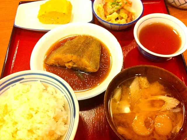 選ぶのが楽しい昼定食♥|Hideki Nagahoriさん