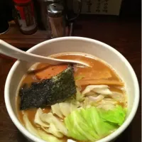 Snapdishの料理写真:苦手な魚介系豚骨醤油ラーメン|小川さん