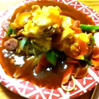 ヨコイのパスタソースで作ったミラカンあんかけパスタ。黄金焼きのせ|naho97さん