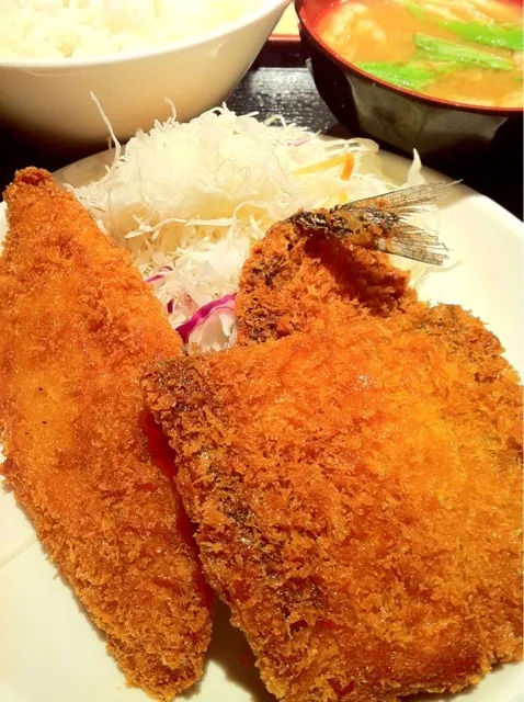 鱈と秋刀魚のフライ＠さくら水産 #昼ごはん #昼飯 #定食|Takashi H.さん