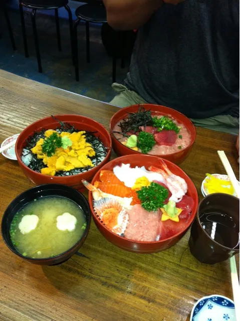 Snapdishの料理写真:海鮮丼|岩田裕樹さん