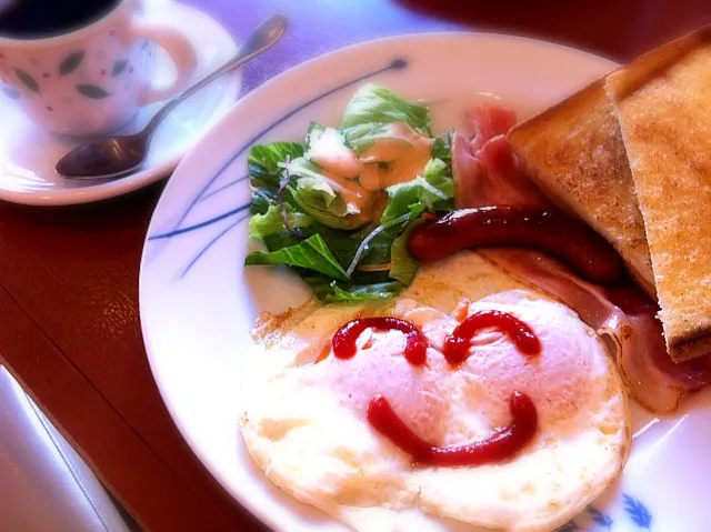 今日も一日笑顔で頑張ります！と言う誓い♪|大谷商店さん