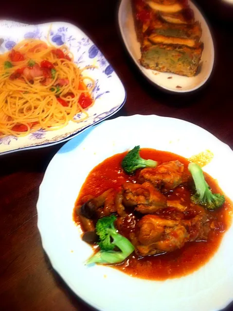 今日の晩ご飯 鶏のトマト煮 パスタ ケークサレ|瞳キラ★さん