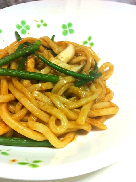 まいたけとニンニクの芽と味噌讃岐うどん|tsさん