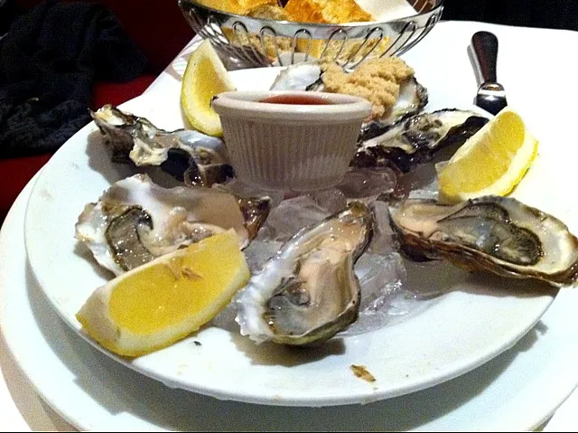 Oysters!!!|neotwothreeさん