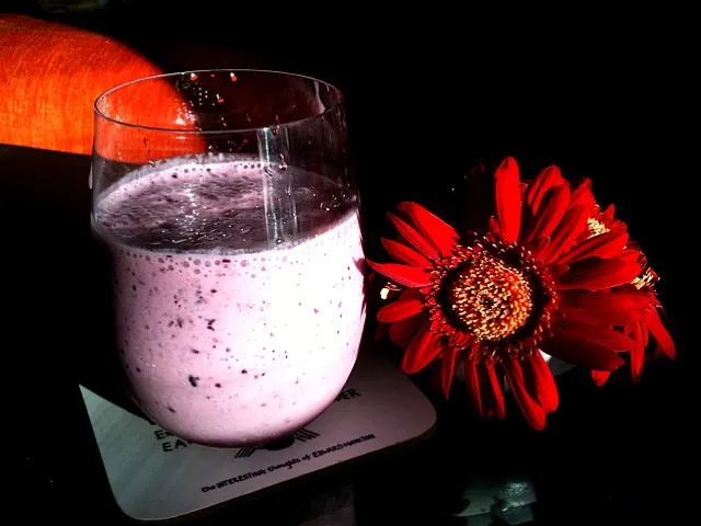 Snapdishの料理写真:berry smoothie|Shanel Catastiさん