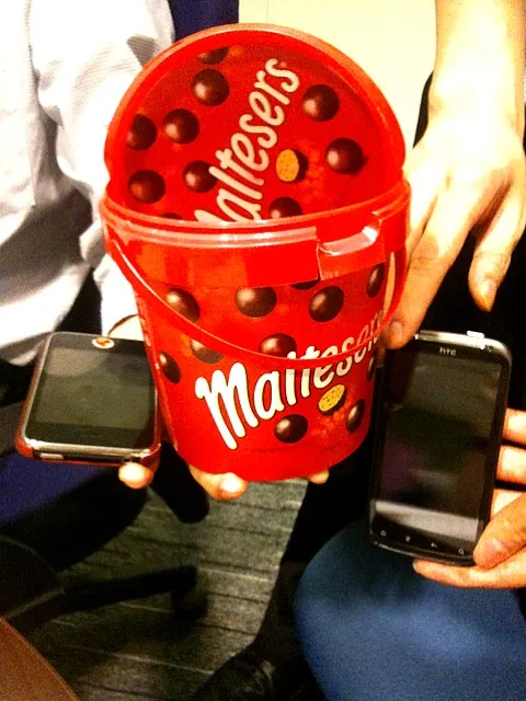 giant bucket of Maltesers|xyさん