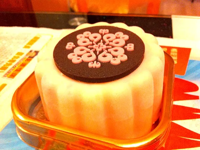 Pappagallo moon cake ing~~~~|KatrinaCareyさん