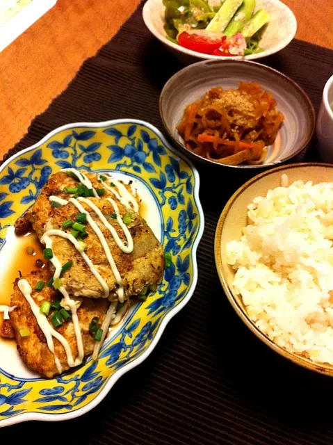 tofu hamburger ゴボウと豚こま入り豆腐ハンバーグ|Sakikoさん