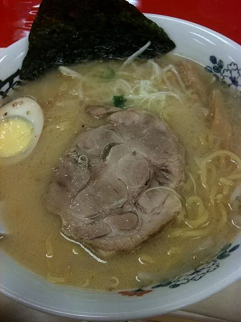 白みそラーメン・北浜商店|サンファンさん