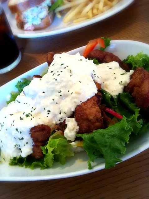 Snapdishの料理写真:チキン南蛮丼|miniiiさん