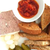 Snapdishの料理写真:Afternoon snack: liver pate, sundried tomato tapenade.|MBさん