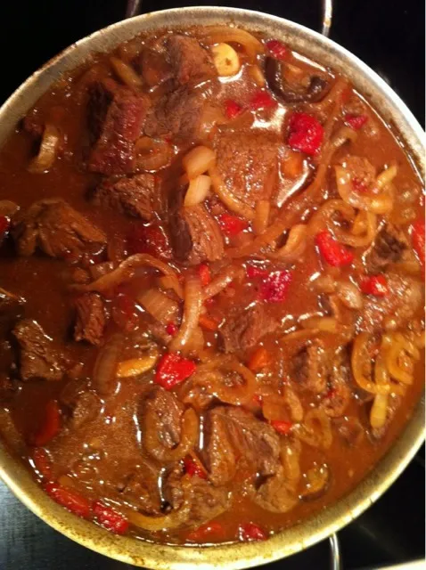 Hungarian Goulash|http://melissasmenu.wordpress.com/さん