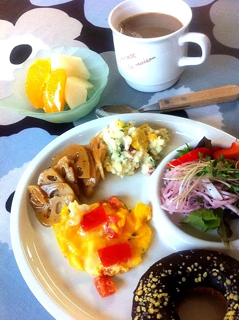 レンコンのきんぴらと大根サラダの朝食|ケイさん