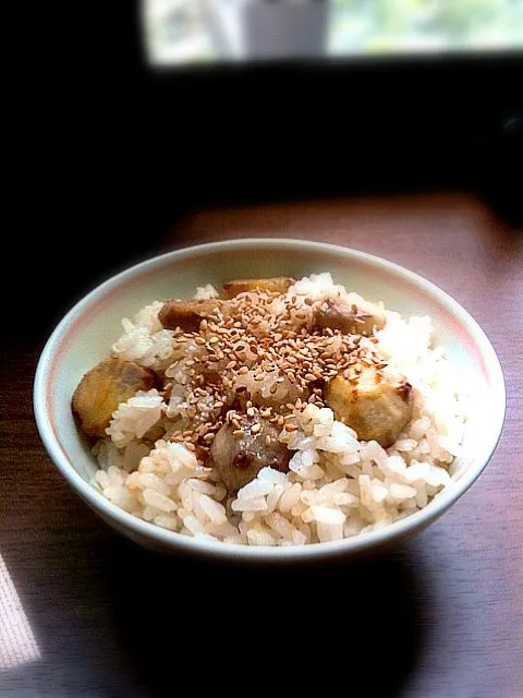 賀一さん家の栗で栗ご飯(^O^)♪秋の味覚いただきます( ´ ▽ ` )♡|hitohaさん