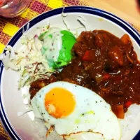 カレー！アボカド！|はしづめ あやみさん