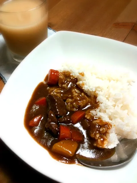 カレーライス いちじくとリンゴのジュース|ちえさん