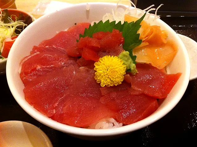 マグロ丼 Tuna rice bowl|chan mitsuさん