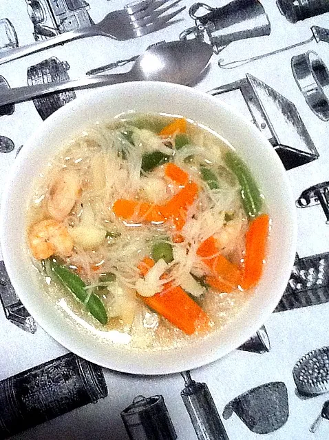 rice vermicelli soup with prawn|Felipeさん