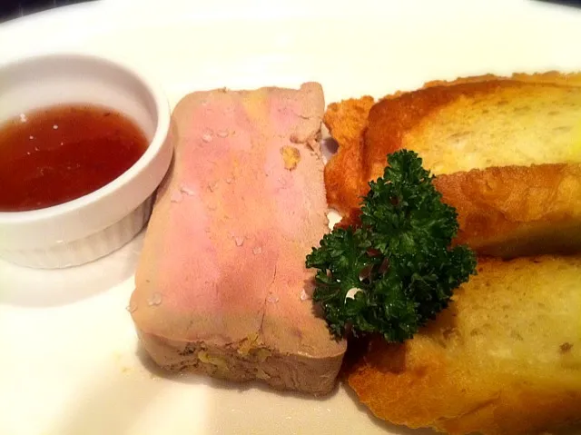 Snapdishの料理写真:Terrine de Foie Gras|Soiさん