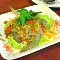 กุ้งแช่นํ้าปลา raw shrimp in fish sauce but tastes sour & spicy|rappeler toujoursさん