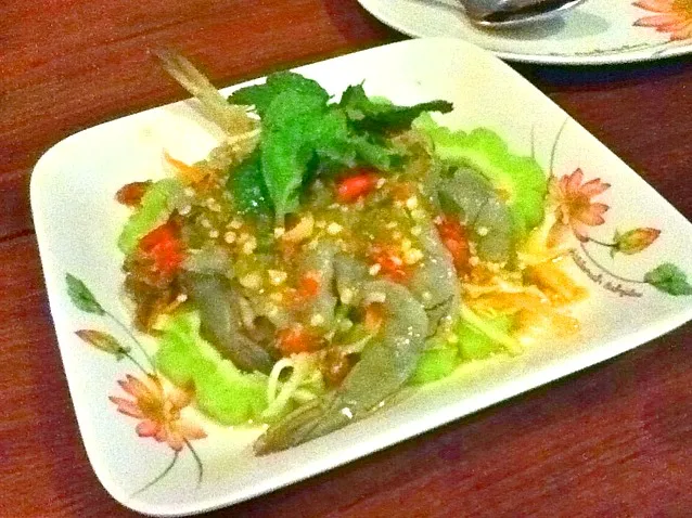 กุ้งแช่นํ้าปลา raw shrimp in fish sauce but tastes sour & spicy|rappeler toujoursさん