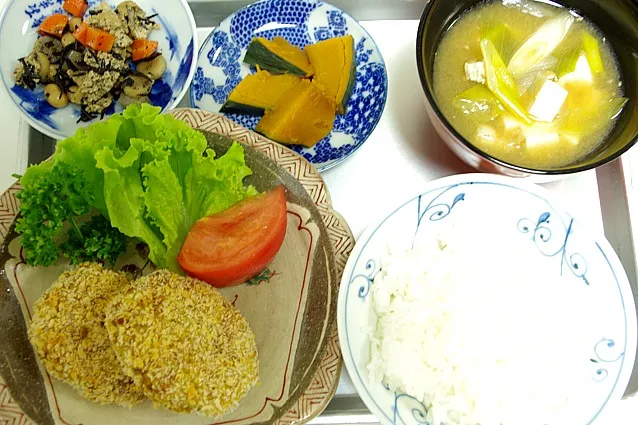 今日の晩ご飯はカボチャのカレーコロッケ|ポン太さん