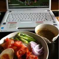 Snapdishの料理写真:キムチ素麺、胡麻麺つゆ|マチコさん