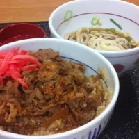 和風牛丼とミニ冷やしうどん|toyoshiさん