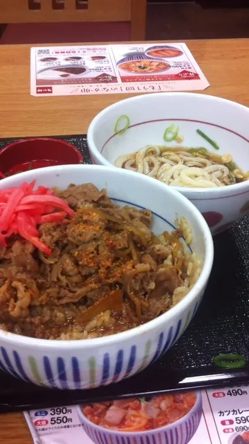 和風牛丼とミニ冷やしうどん|toyoshiさん