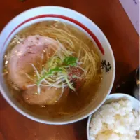 Snapdishの料理写真:塩元帥  塩ラーメン|たぁちゅんさん