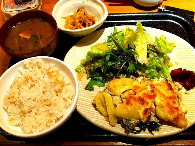 和カフェ  魚のランチ|まっこさん