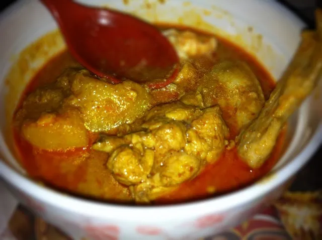 Home cooked curry chicken.|Jasmine Pehさん