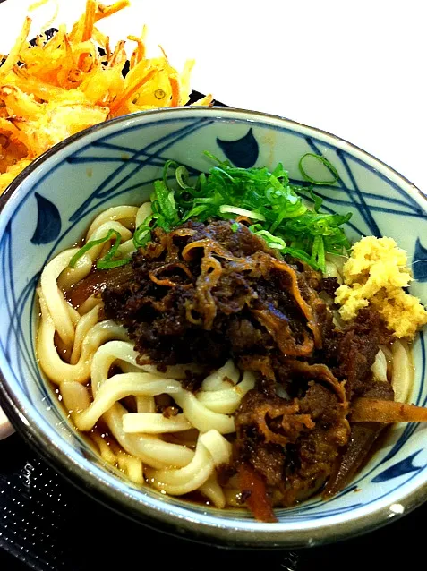 肉ごぼううどん＋野菜かき揚げ|accoさん