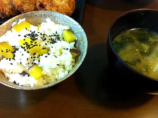 Snapdishの料理写真:さつまいもご飯|1106さん