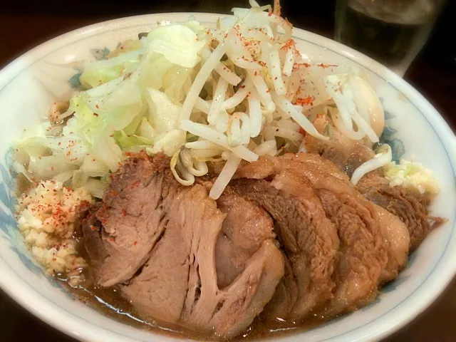 豚増しラーメン、野菜増し、麺固め|Junya Tanakaさん